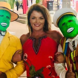 Meet your Posher, Jennifer